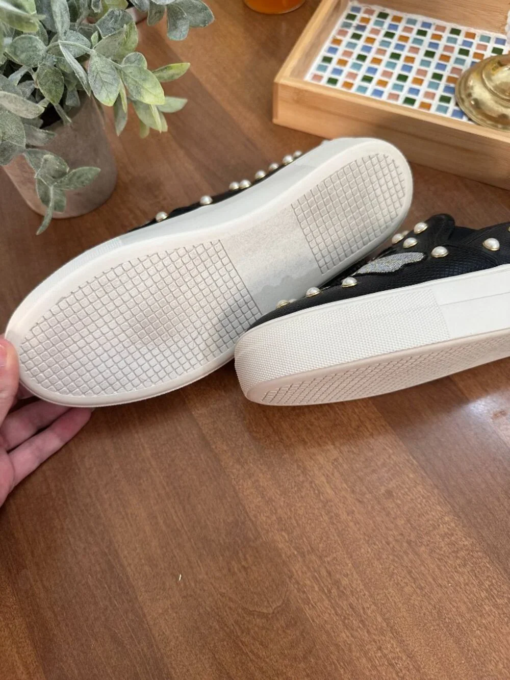 Steve Madden Bee Pearl Embellished Slip-On Sneakers Black